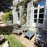 Le Grand Barrois Couette-café