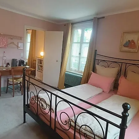 Le Grand Barrois Couette-café 4*